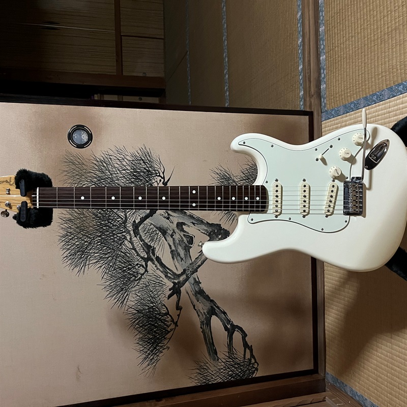 Fender Made in Japan Hybrid 60s Stratocaster AWTの画像